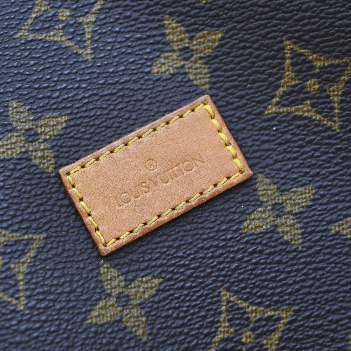 Louis Vuitton Louis Vuitton Saumur Handbag Monogram Canvas Size ONE SIZE - 6 Thumbnail