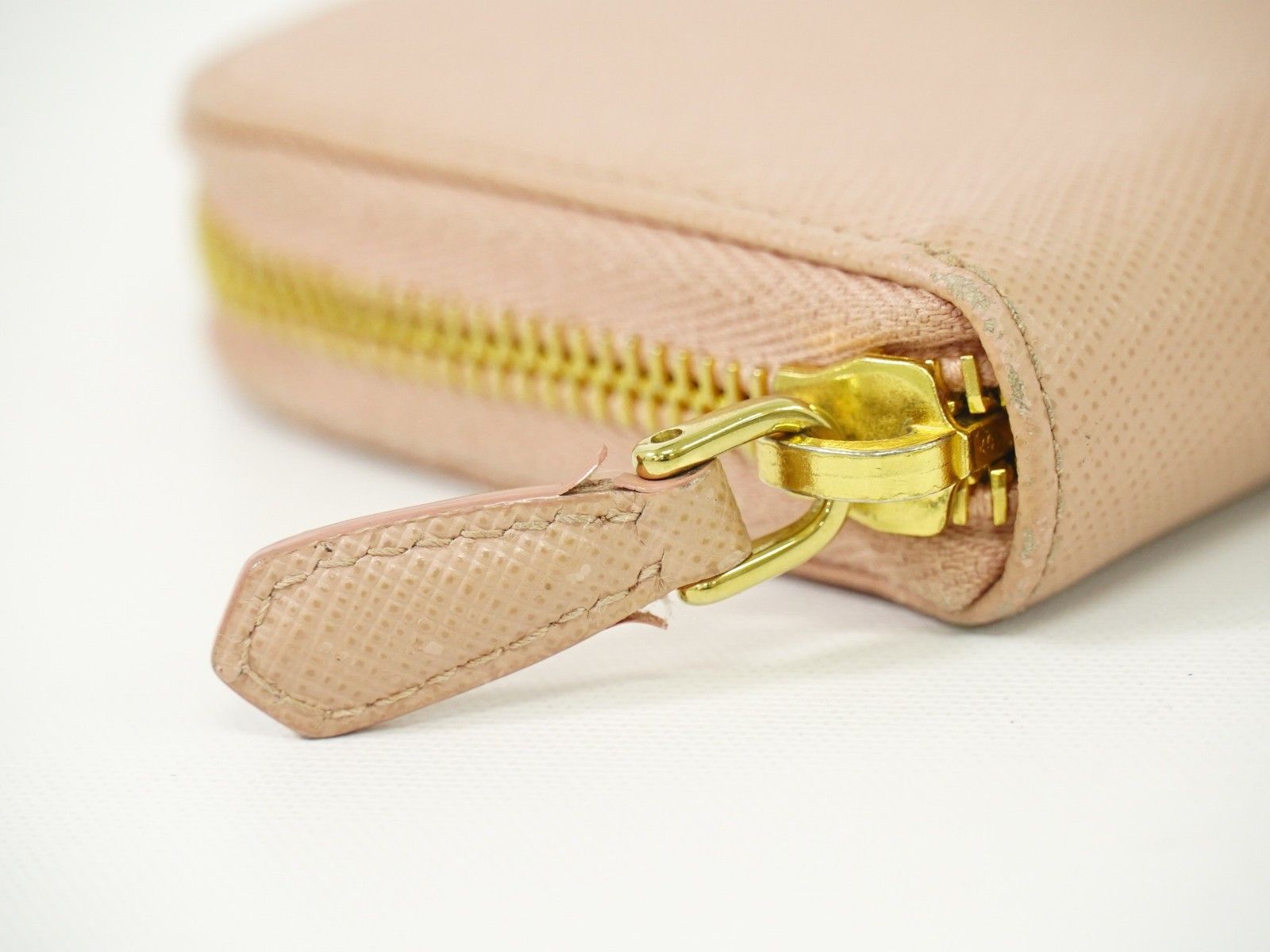 Prada Prada Saffiano Coin Purse Leather Size ONE SIZE - 9 Thumbnail