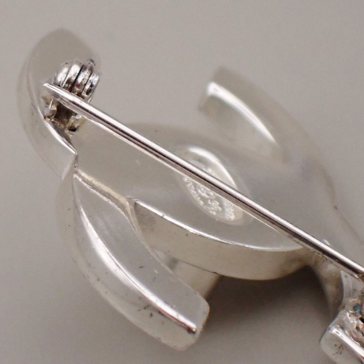 Chanel Chanel Vintage CC Turnlock Brooch Metal Size ONE SIZE - 7 Thumbnail