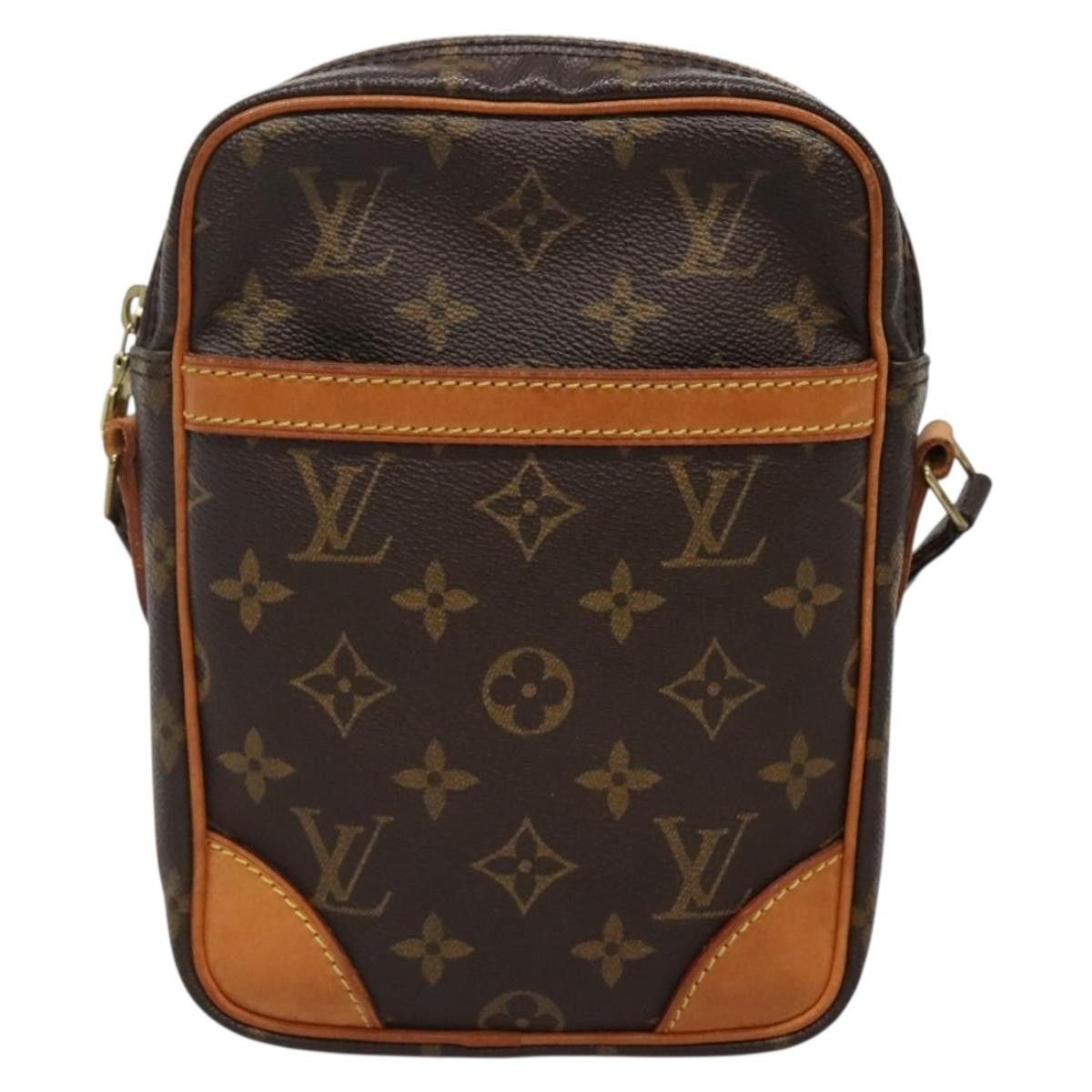 Louis Vuitton Louis Vuitton Danube 15 Crossbody Bag Monogram Canvas Size ONE SIZE - 21 Thumbnail