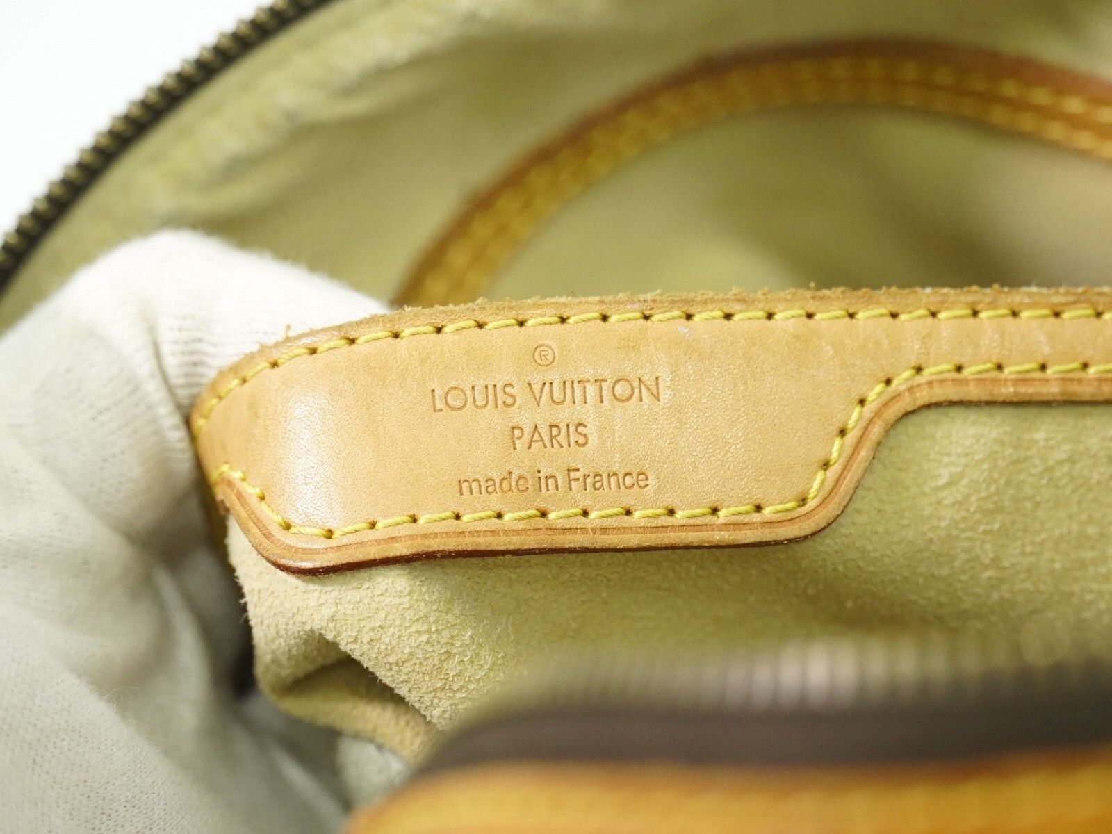 Louis Vuitton Louis Vuitton Retiro Handbag Monogram Canvas Size ONE SIZE - 5 Thumbnail