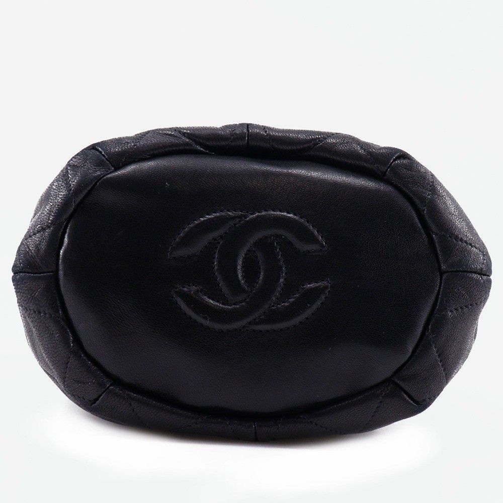 Chanel Chanel Drawstring Bucket Bag Lambskin Size ONE SIZE - 8 Thumbnail