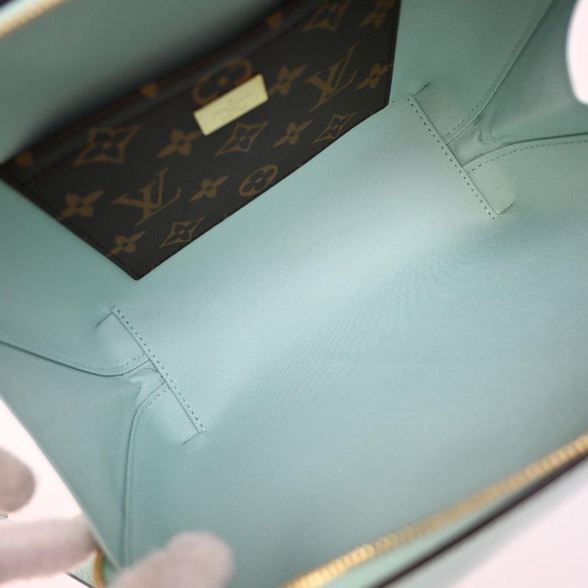 Louis Vuitton Louis Vuitton Venice Handbag Vernis with Monogram Canvas Size ONE SIZE - 5 Thumbnail