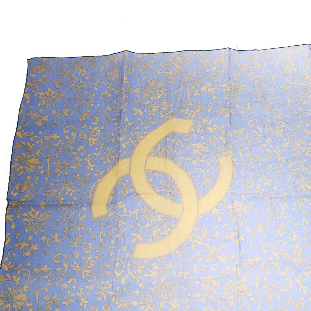 Chanel Chanel Scrunchie and Square Scarf Hair Tie Set Printed Silk Size ONE SIZE - 2 Thumbnail