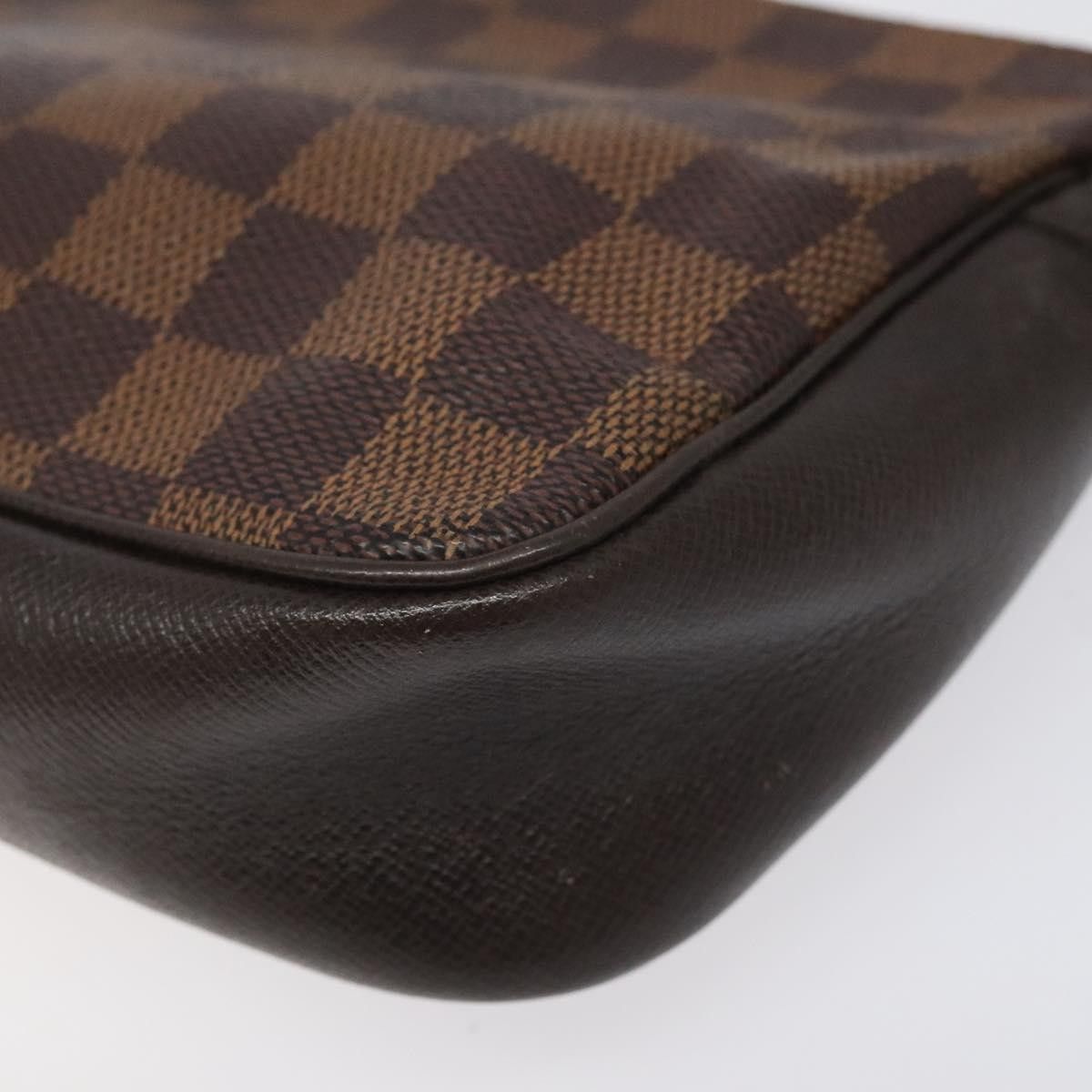 Louis Vuitton Louis Vuitton Trousse Make Up Bag Damier Size ONE SIZE - 12 Thumbnail