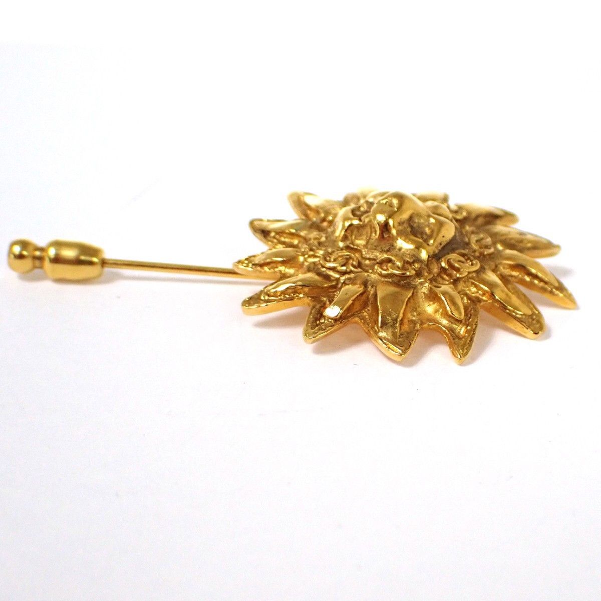 Chanel Chanel Vintage Sunburst Lion Head Brooch Metal Size ONE SIZE - 4 Thumbnail