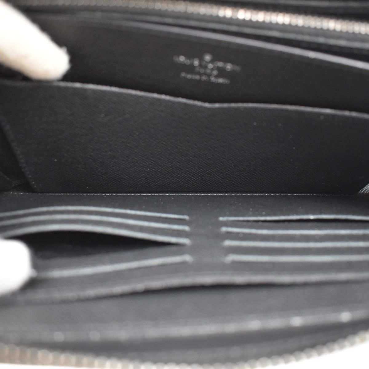 Louis Vuitton Louis Vuitton Zippy XL Monogram Eclipse Leather Size ONE SIZE - 5 Thumbnail