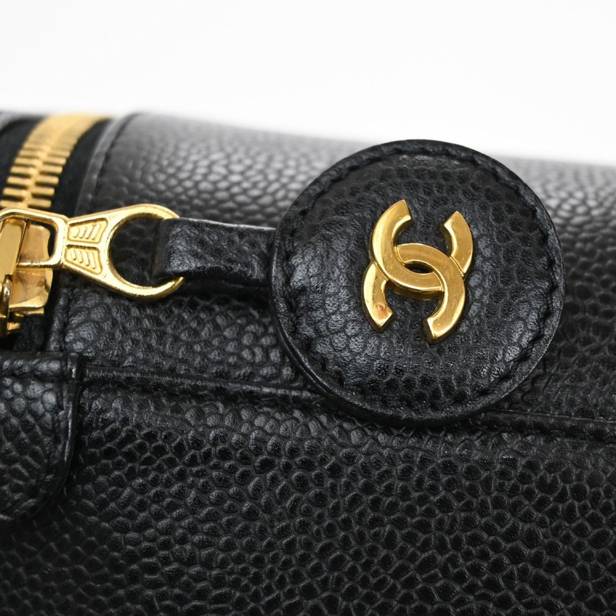 Chanel Chanel Vintage Timeless Vanity Case Caviar Size ONE SIZE - 11 Thumbnail