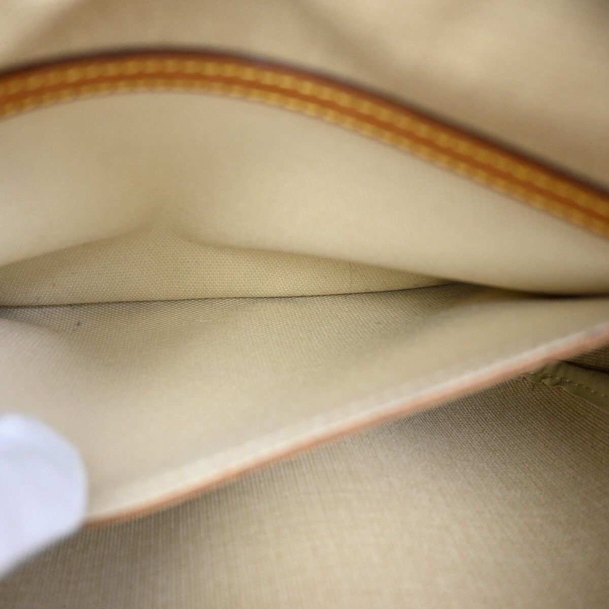 Louis Vuitton Louis Vuitton Reporter Bag Monogram Canvas Size ONE SIZE - 18 Thumbnail