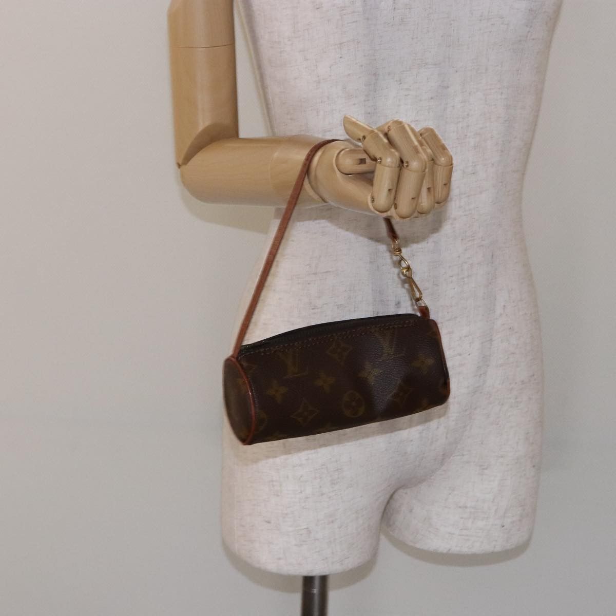 Louis Vuitton Louis Vuitton Papillon Pochette Monogram Canvas Size ONE SIZE - 14 Thumbnail
