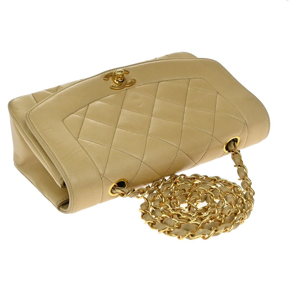 Chanel Chanel Vintage Diana Flap Bag Quilted Lambskin Size ONE SIZE - 18 Thumbnail