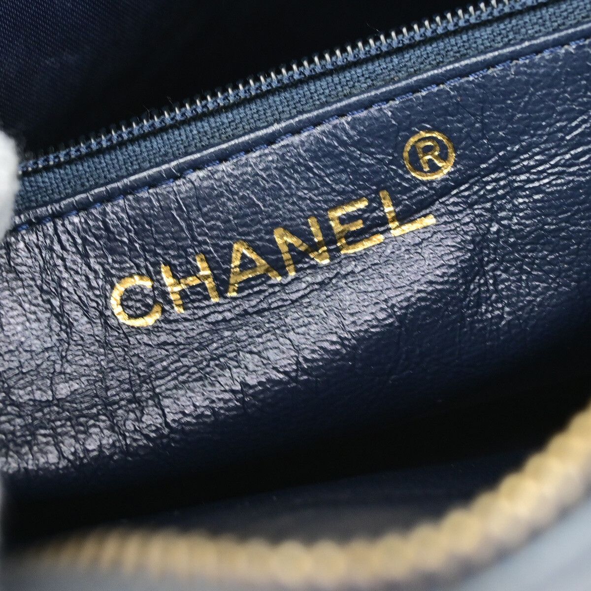 Chanel Chanel Vintage Camera Tassel Bag Quilted Leather Size ONE SIZE - 6 Thumbnail