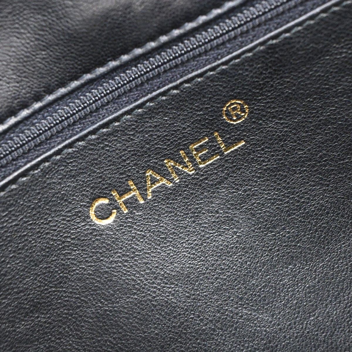 Chanel Chanel Vintage CC Chain Full Flap Bag Quilted Leather Size ONE SIZE - 6 Thumbnail