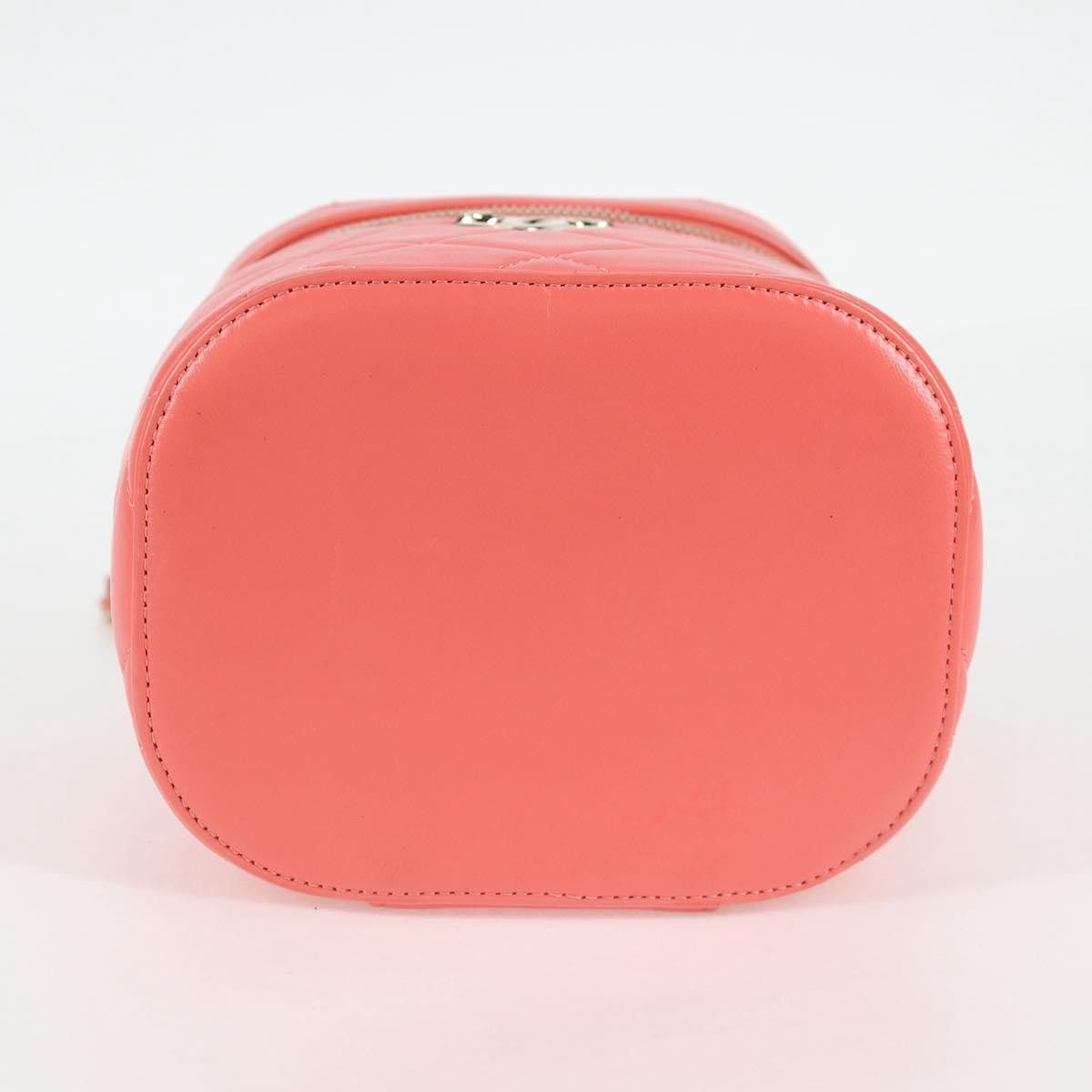 Chanel Chanel Classic Top Handle Vanity Case with Chain Quilted Lambskin Size ONE SIZE - 18 Thumbnail