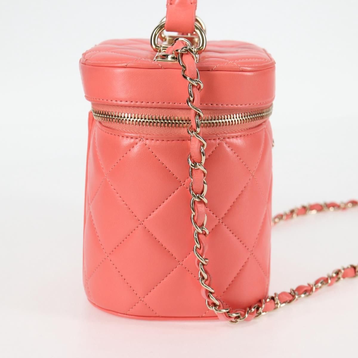 Chanel Chanel Classic Top Handle Vanity Case with Chain Quilted Lambskin Size ONE SIZE - 4 Thumbnail