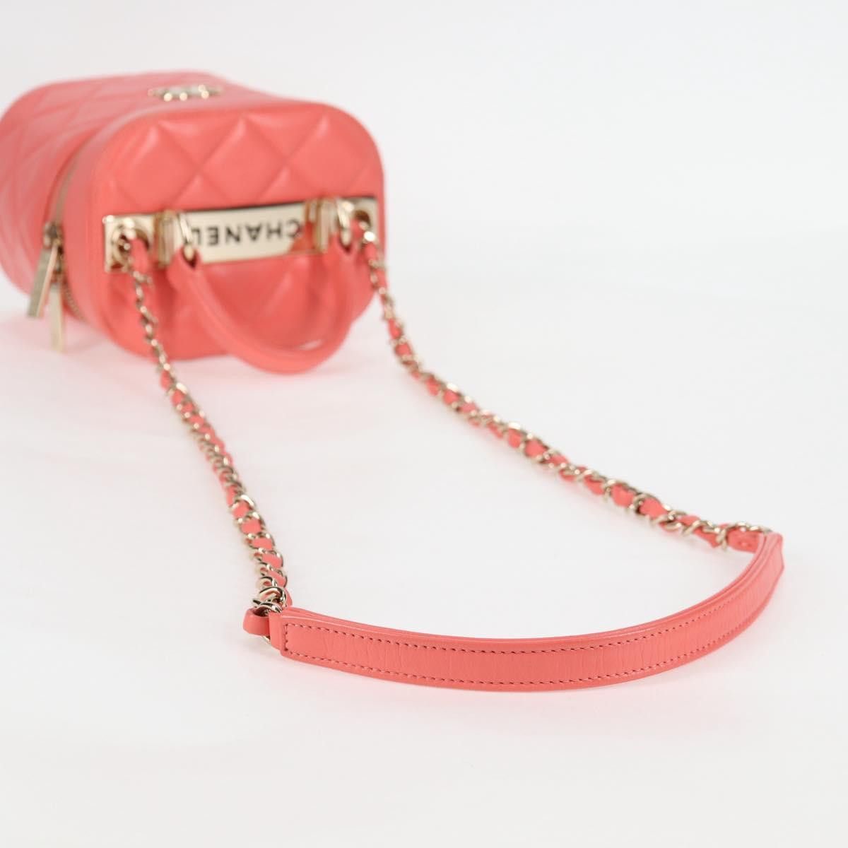 Chanel Chanel Classic Top Handle Vanity Case with Chain Quilted Lambskin Size ONE SIZE - 9 Thumbnail