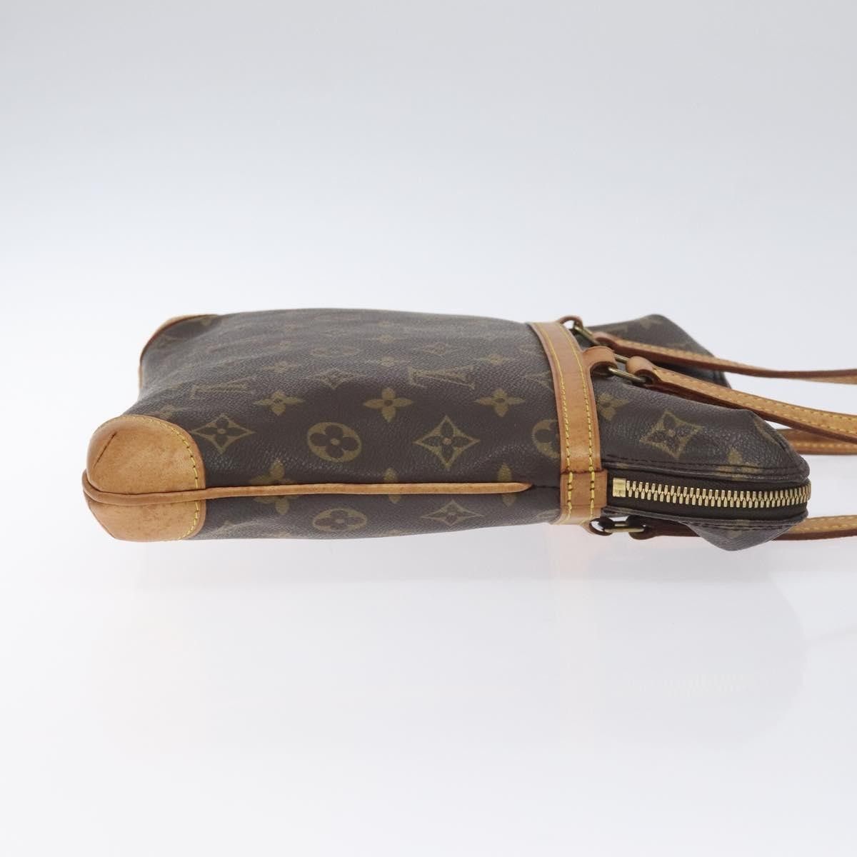 Louis Vuitton Louis Vuitton Coussin Bag Monogram Embossed Lambskin Size ONE SIZE - 3 Thumbnail