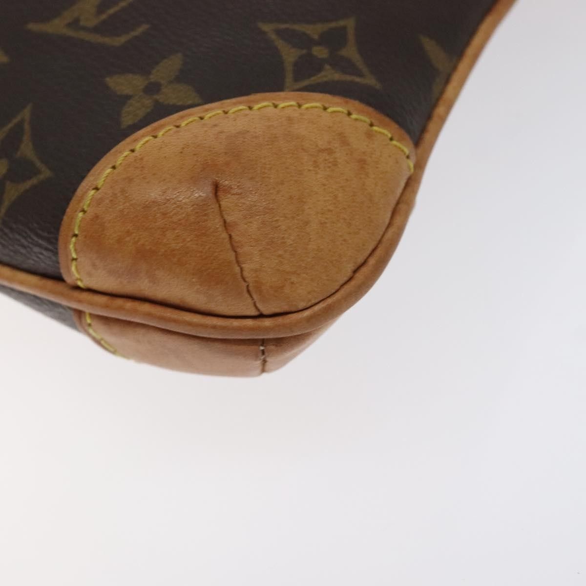 Louis Vuitton Louis Vuitton Coussin Bag Monogram Embossed Lambskin Size ONE SIZE - 12 Thumbnail