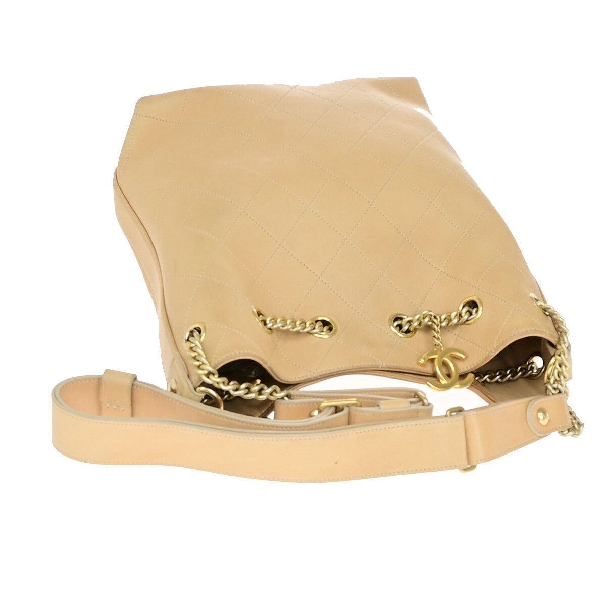 Chanel Chanel On My Shoulder Drawstring Bag Quilted Calfskin Size ONE SIZE - 8 Thumbnail
