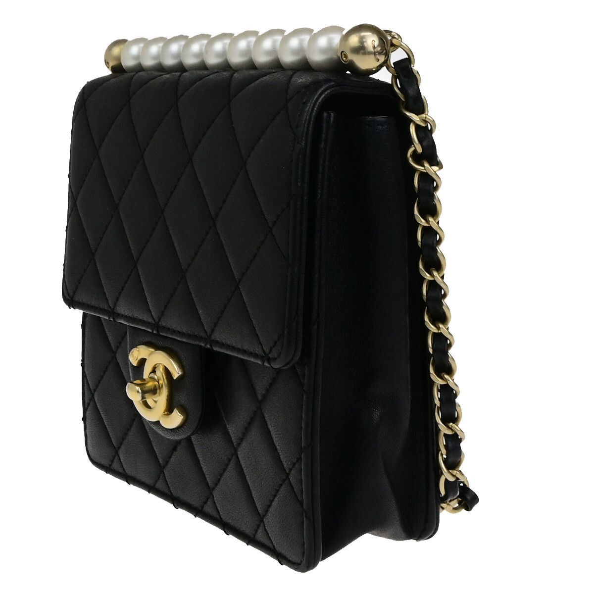 Chanel Chanel Chic Pearls Flap Bag Quilted Lambskin Size ONE SIZE - 3 Thumbnail