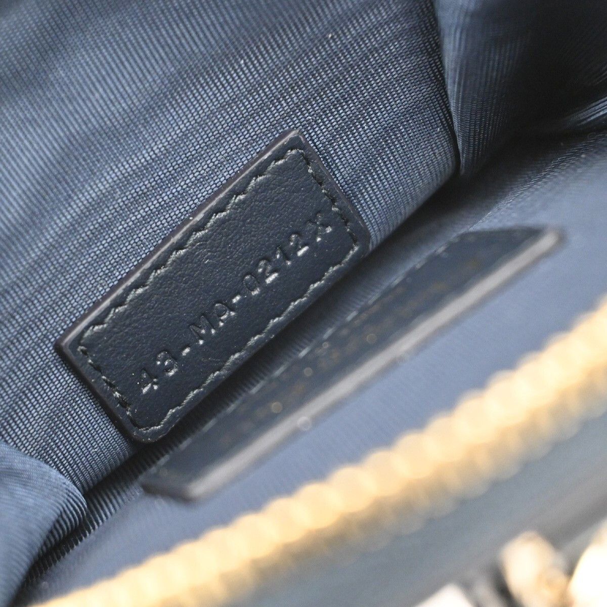 Dior Christian Dior Pouch Leather Size ONE SIZE - 18 Thumbnail