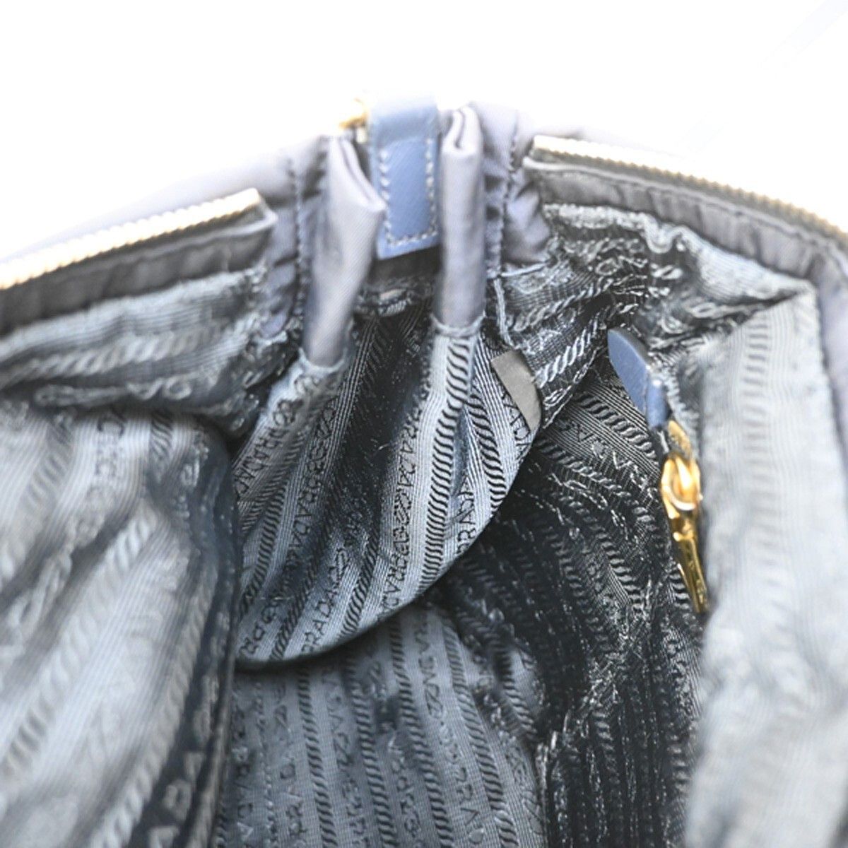Prada Prada Zip Convertible Shopping Tote Re-Nylon with Saffiano Leather Size ONE SIZE - 13 Thumbnail