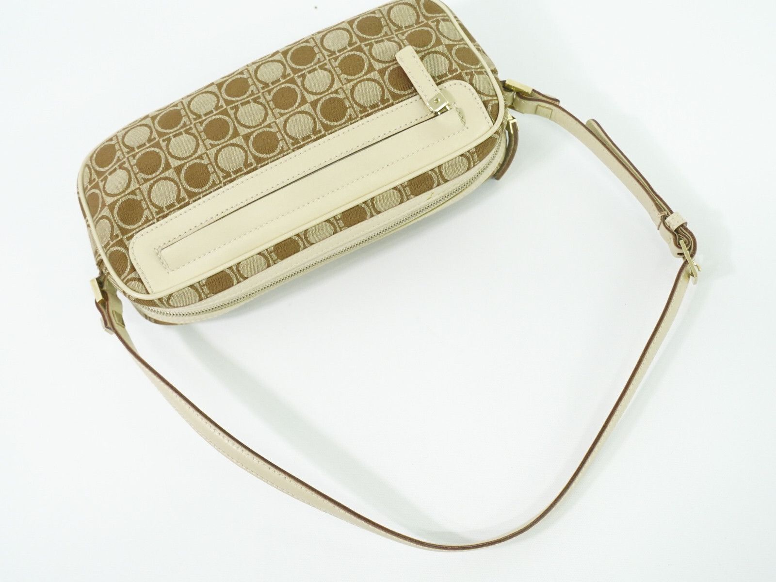 Salvatore Ferragamo Salvatore Ferragamo Gancini Shoulder Bag Canvas Size ONE SIZE - 6 Thumbnail