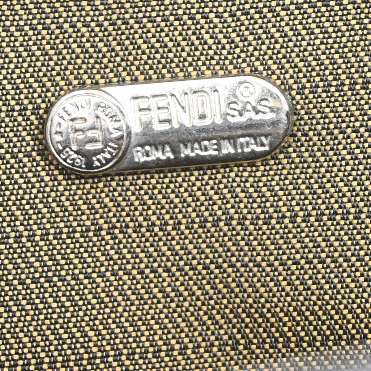 Fendi Fendi FENDI Logo Clutch Leather Size ONE SIZE - 6 Thumbnail