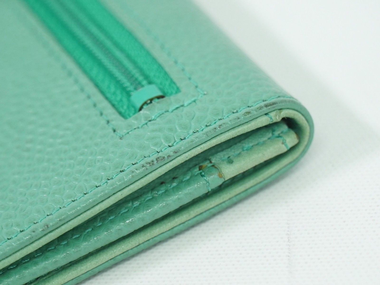 Chanel Chanel CC Compact Wallet Caviar Size ONE SIZE - 16 Thumbnail