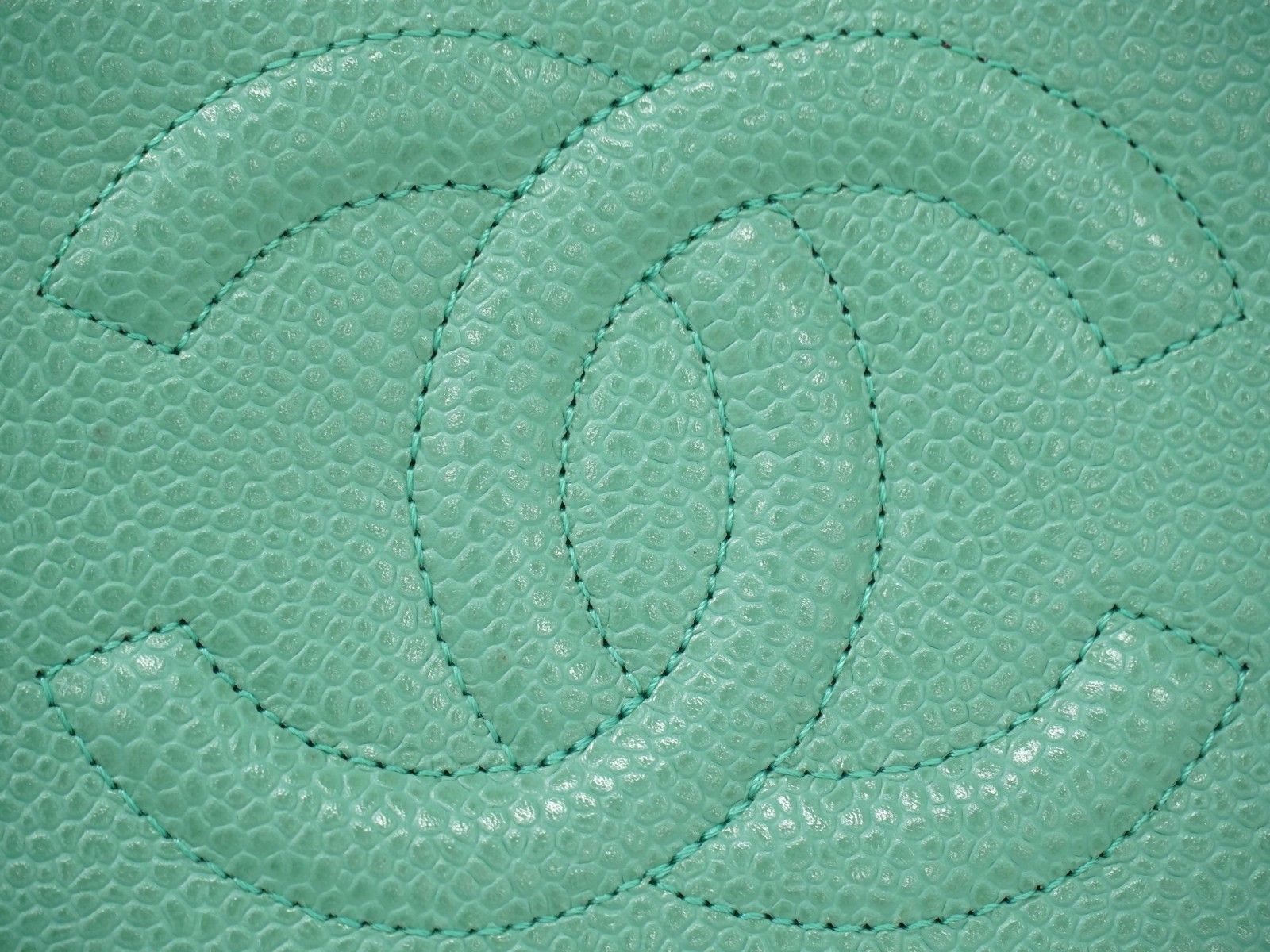 Chanel Chanel CC Compact Wallet Caviar Size ONE SIZE - 15 Thumbnail