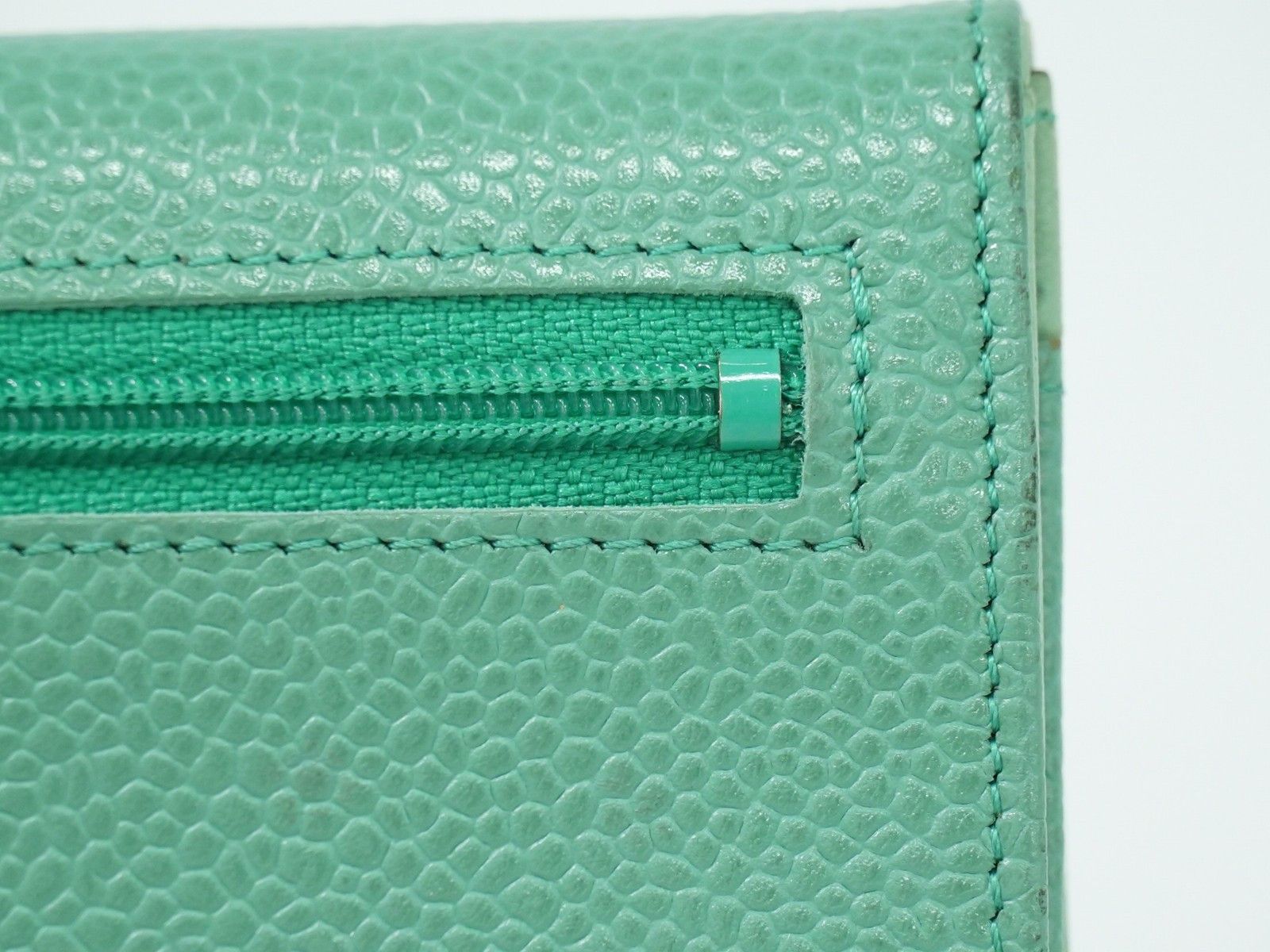 Chanel Chanel CC Compact Wallet Caviar Size ONE SIZE - 14 Thumbnail