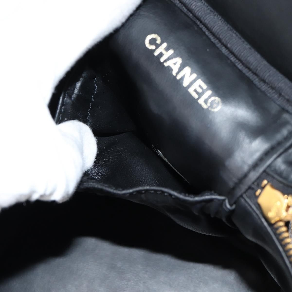 Chanel Chanel Vintage Timeless Cosmetic Case Caviar Size ONE SIZE - 18 Thumbnail