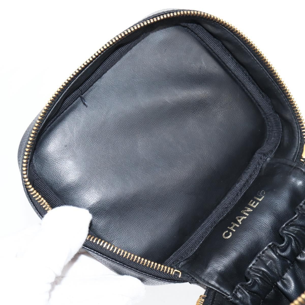 Chanel Chanel Vintage Timeless Cosmetic Case Caviar Size ONE SIZE - 22 Thumbnail