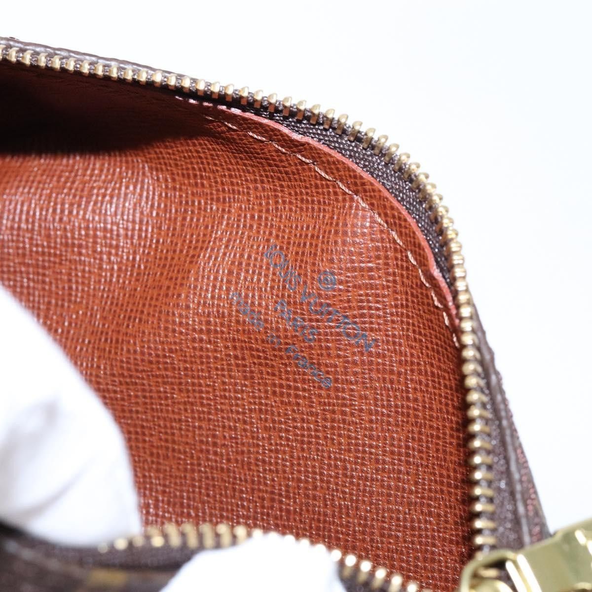 Louis Vuitton Louis Vuitton Papillon Pochette Monogram Canvas Size ONE SIZE - 6 Thumbnail