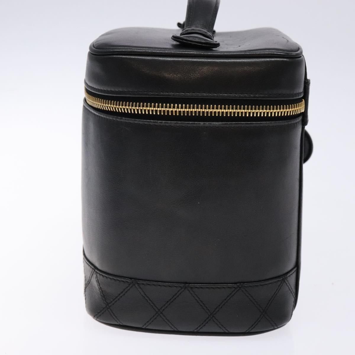 Chanel Chanel Vintage Timeless Cosmetic Case Caviar Size ONE SIZE - 3 Thumbnail