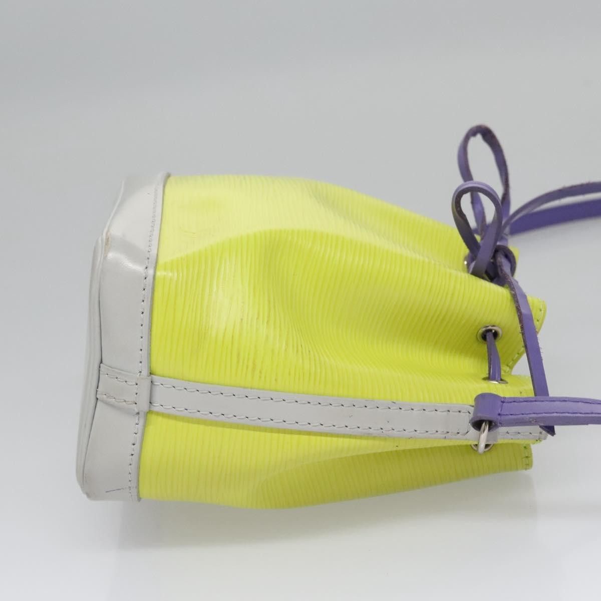 Louis Vuitton Louis Vuitton NeoNoe Handbag Epi Leather Size ONE SIZE - 3 Thumbnail
