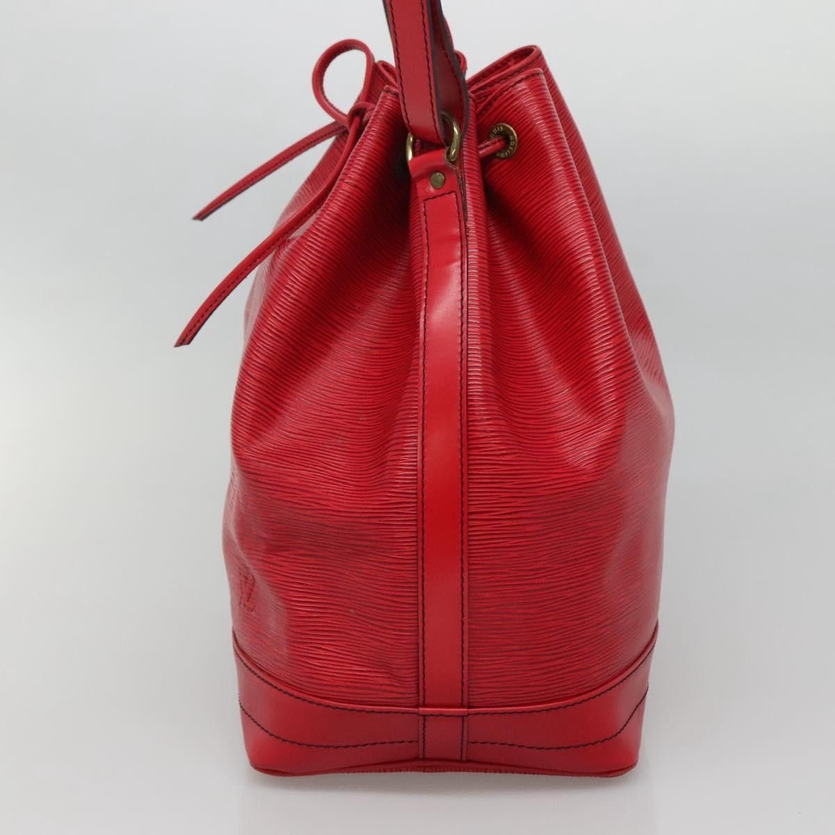 Louis Vuitton Louis Vuitton Petit Noe Handbag Epi Leather Size ONE SIZE - 4 Thumbnail