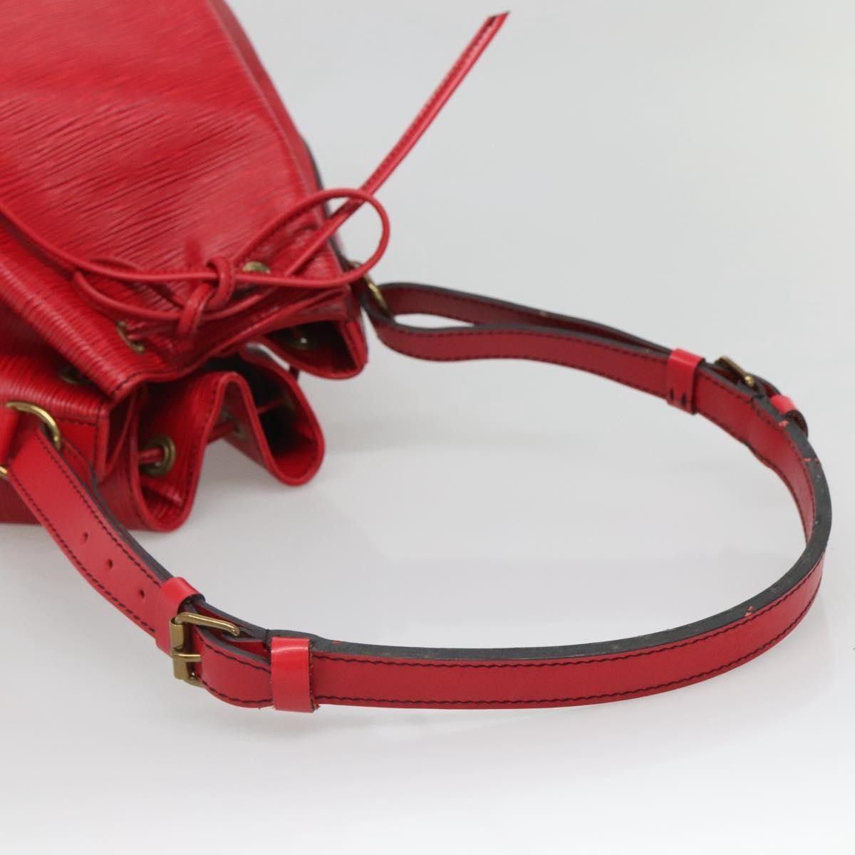 Louis Vuitton Louis Vuitton Petit Noe Handbag Epi Leather Size ONE SIZE - 8 Thumbnail
