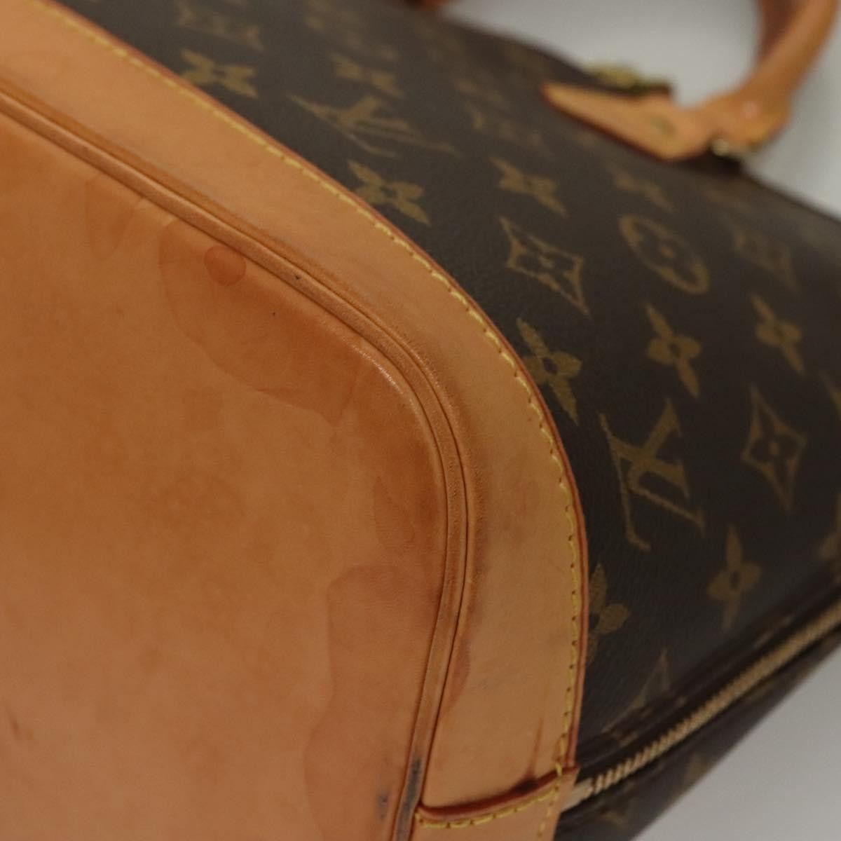 Louis Vuitton Louis Vuitton Alma Handbag Monogram Canvas Size ONE SIZE - 10 Thumbnail
