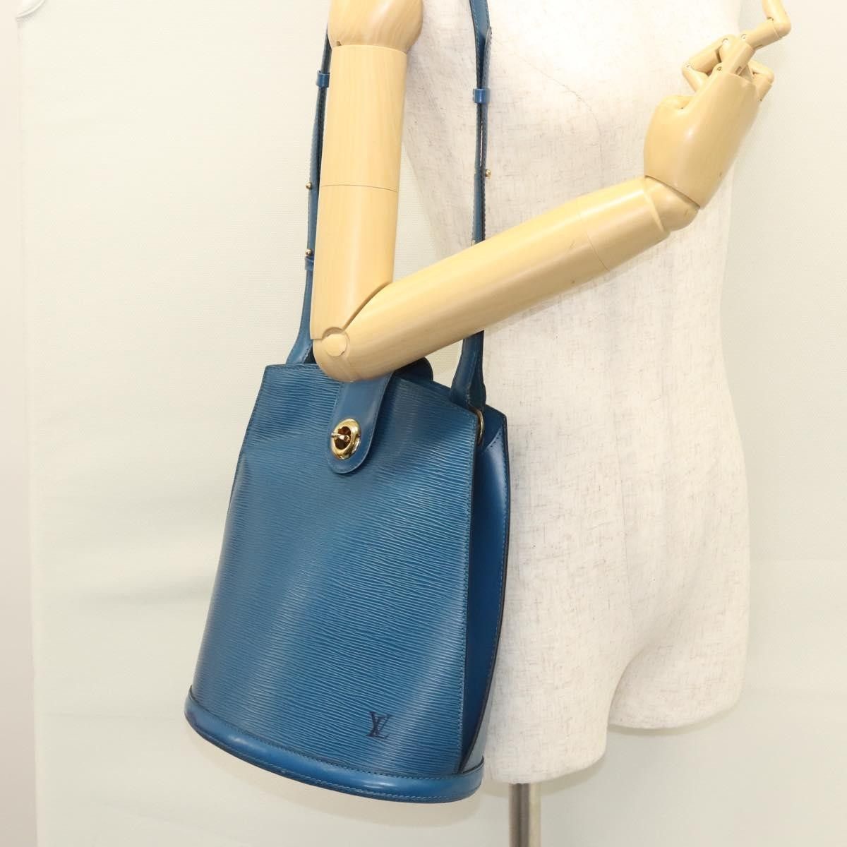 Louis Vuitton Louis Vuitton Cluny Shoulder Bag Epi Leather Size ONE SIZE - 14 Thumbnail