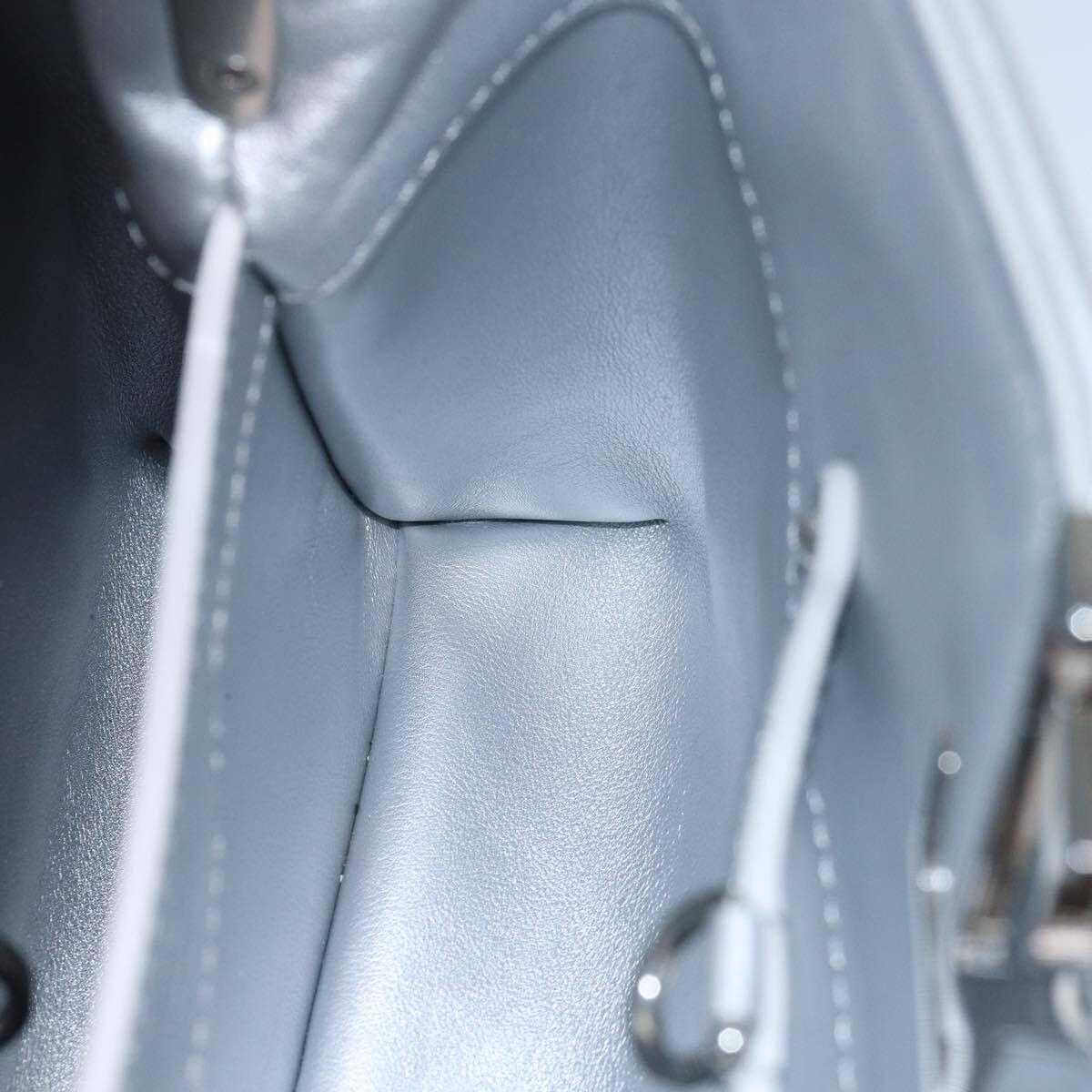 Louis Vuitton Louis Vuitton Capucines Bag Leather with Resin Size ONE SIZE - 18 Thumbnail