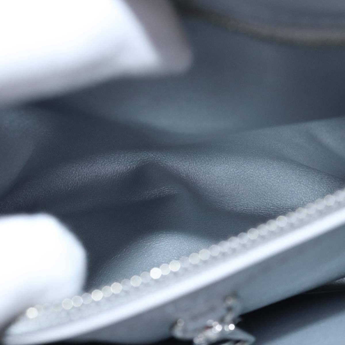 Louis Vuitton Louis Vuitton Capucines Bag Leather with Resin Size ONE SIZE - 6 Thumbnail