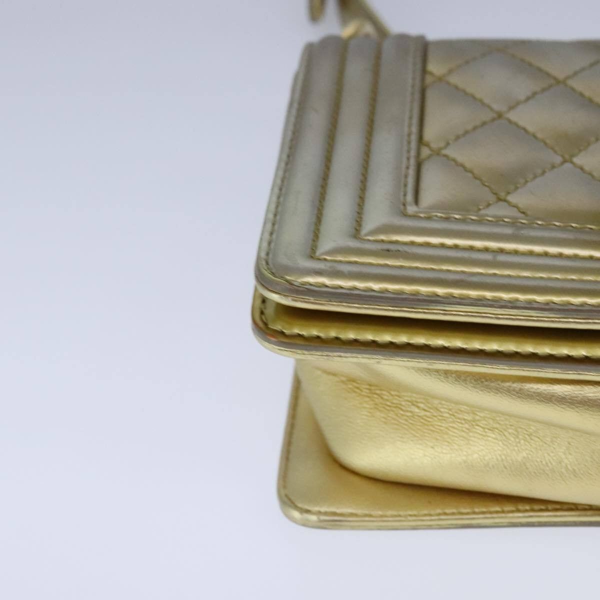 Chanel Chanel Boy Flap Bag Quilted Patent Size ONE SIZE - 9 Thumbnail