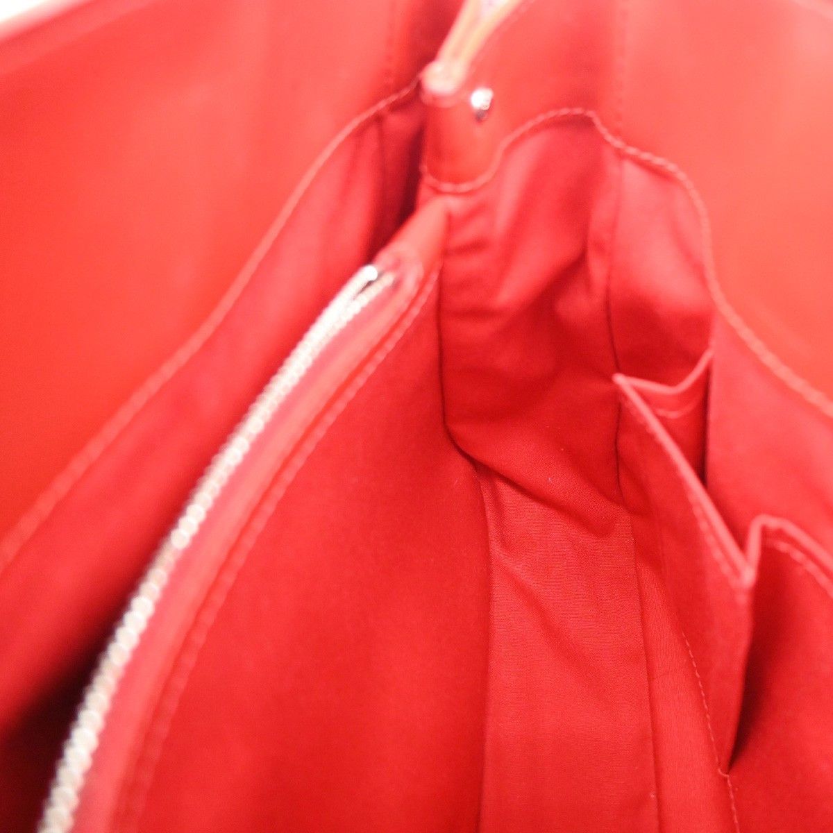 Louis Vuitton Louis Vuitton Passy Tote Epi Leather Size ONE SIZE - 16 Thumbnail