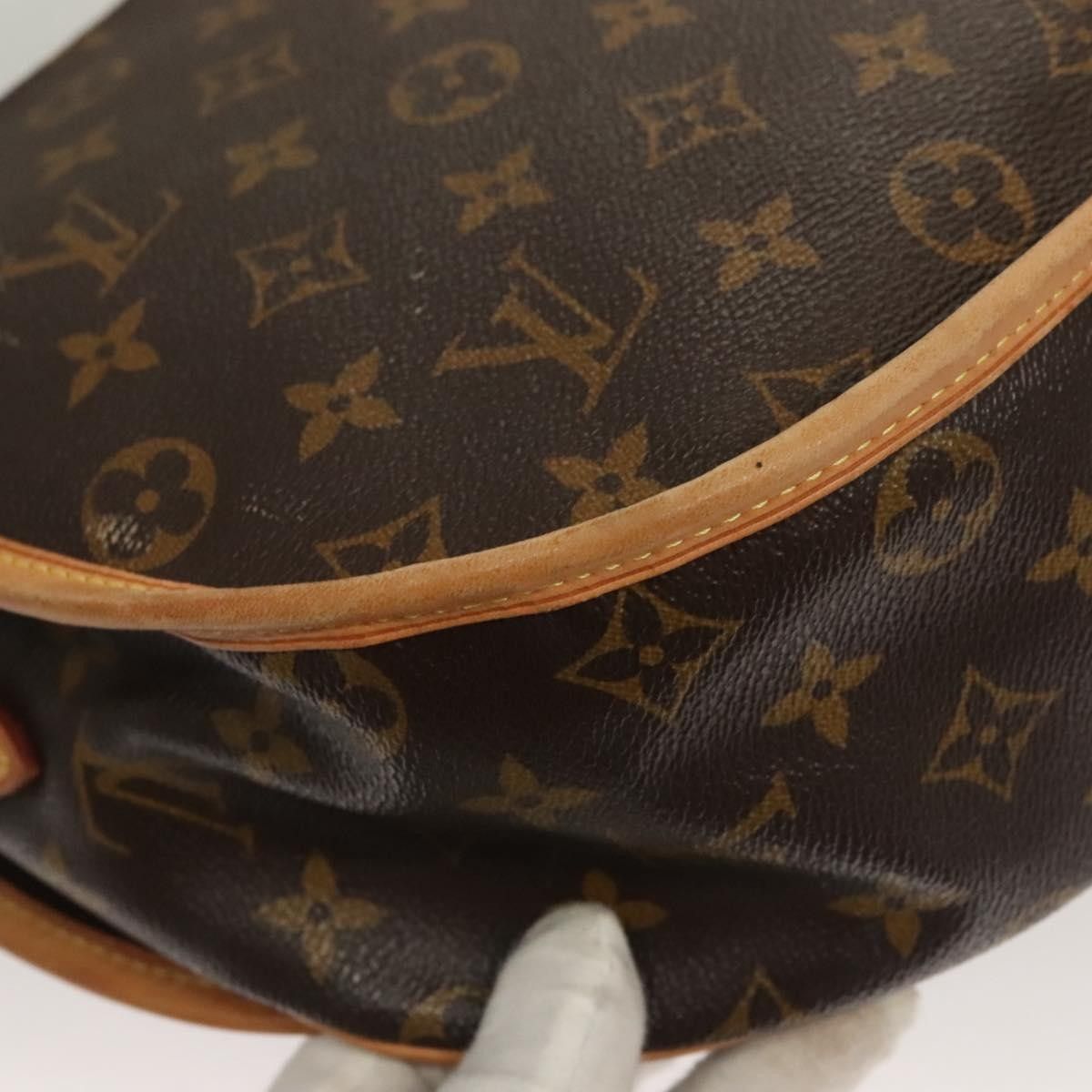 Louis Vuitton Louis Vuitton Menilmontant Handbag Monogram Canvas Size ONE SIZE - 13 Thumbnail