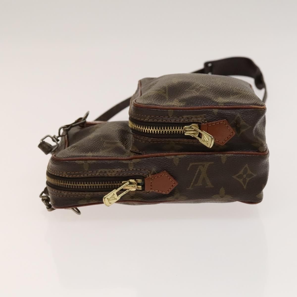 Louis Vuitton Louis Vuitton Amazone Bag Monogram Canvas Size ONE SIZE - 4 Thumbnail