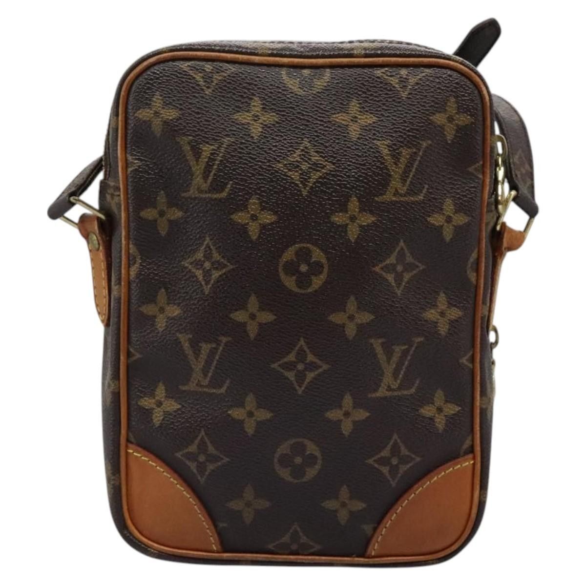 Louis Vuitton Louis Vuitton Amazone Bag Monogram Canvas Size ONE SIZE - 2 Thumbnail