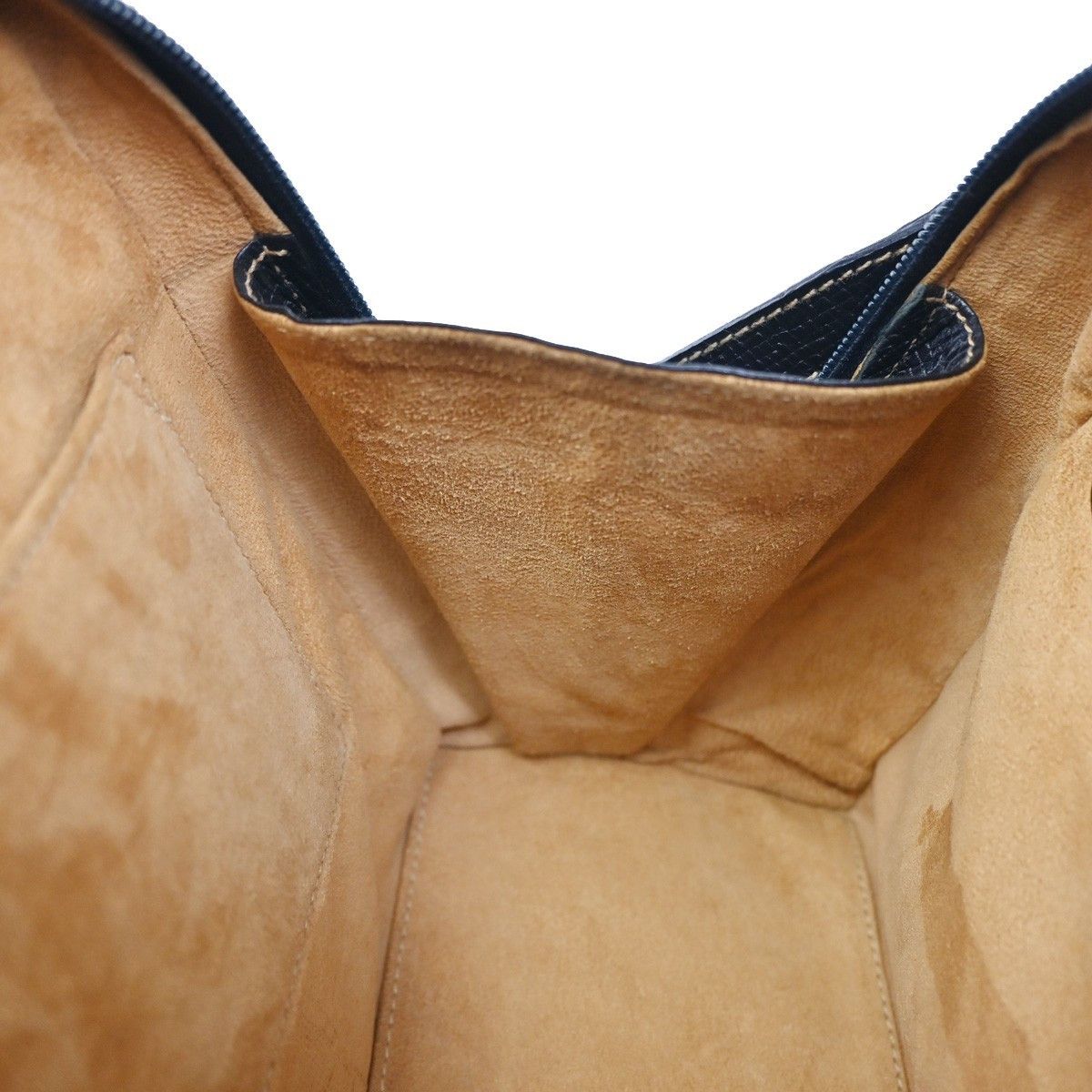 Loewe Loewe Turn Lock Leather Size ONE SIZE - 17 Thumbnail