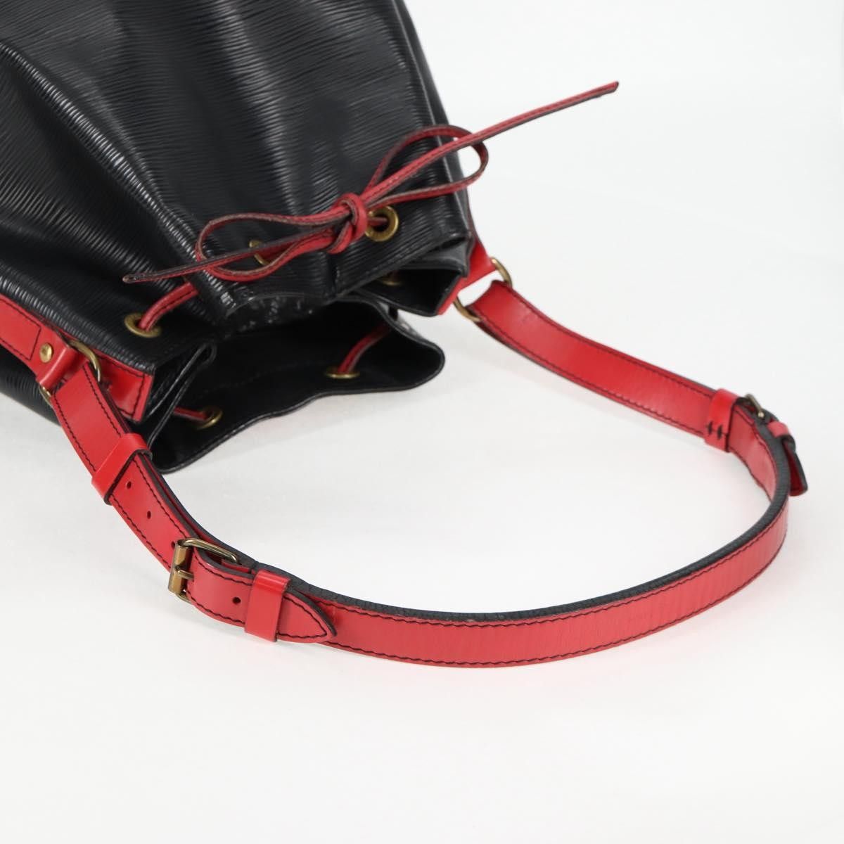 Louis Vuitton Louis Vuitton Noe Handbag Epi Leather Size ONE SIZE - 8 Thumbnail