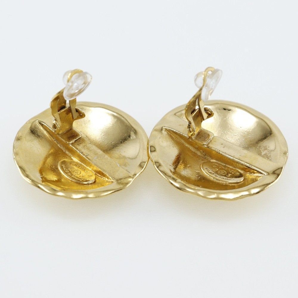 Chanel Chanel Vintage CC Quilted Round Button Clip-On Earrings Metal Size ONE SIZE - 3 Thumbnail